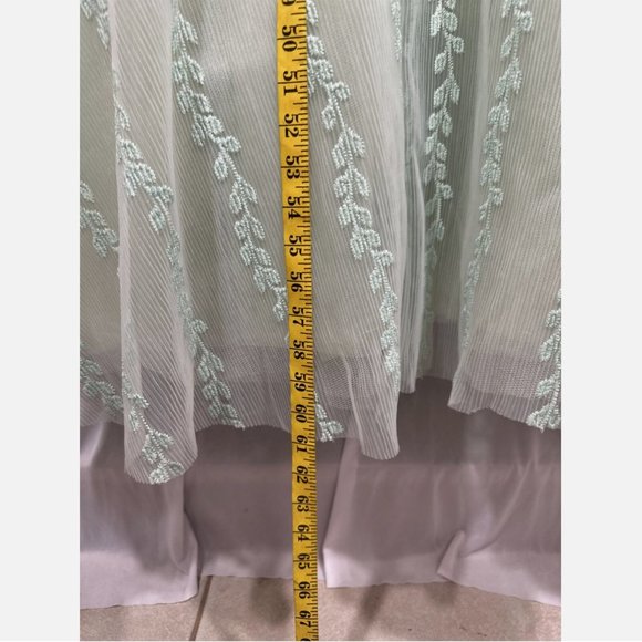 NWT $600 Mac Duggal Embellished Soft Tie Sleeveless V Neck Gown Sage Green SZ 12 - Picture 5 of 16